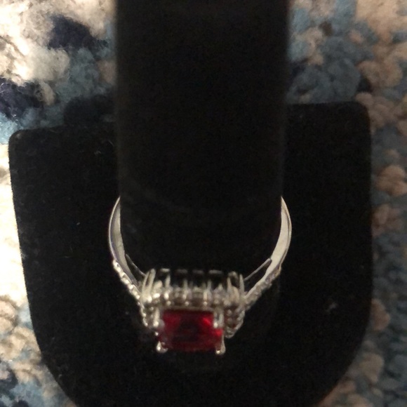 Garnet w/ White Topaz Ring - Picture 3 of 5